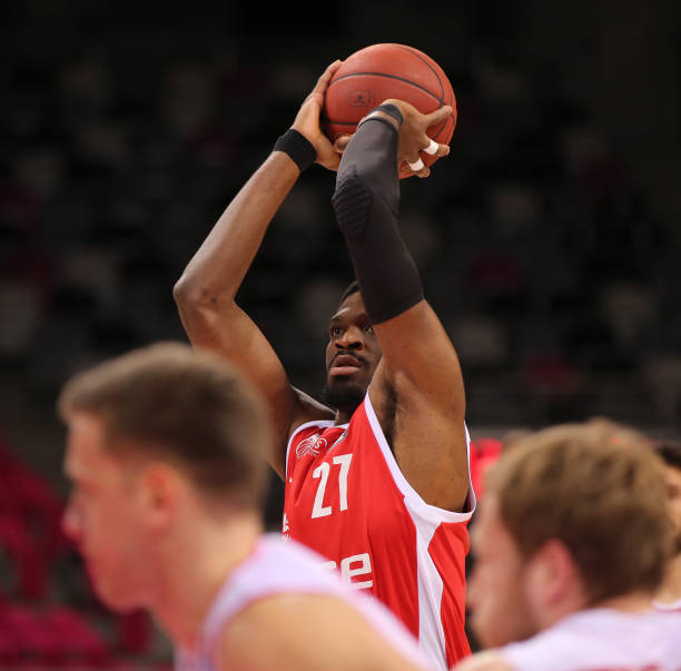 关键比赛中 关键比赛中