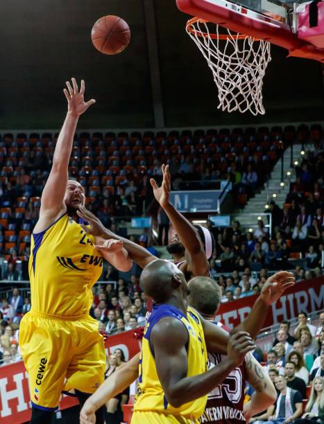 都注定吸引 都注定吸引